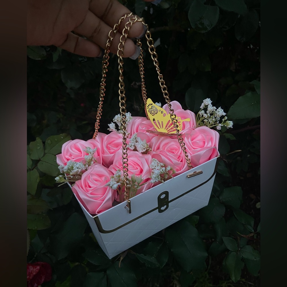 Rose Eternal Purse💕💐
